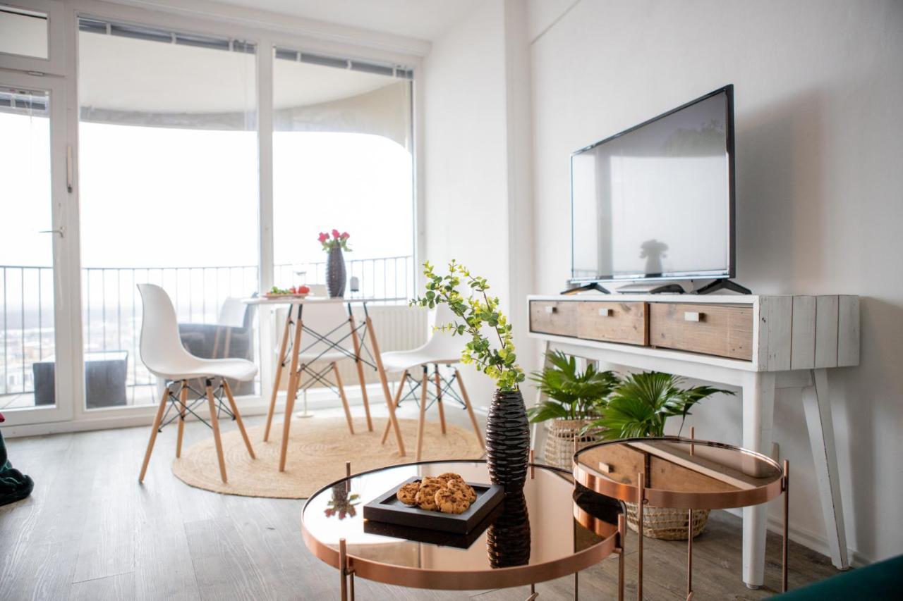 Modernes Apartment Mit Tollem Blick Ueber Die Stadt Augsburg Exterior photo